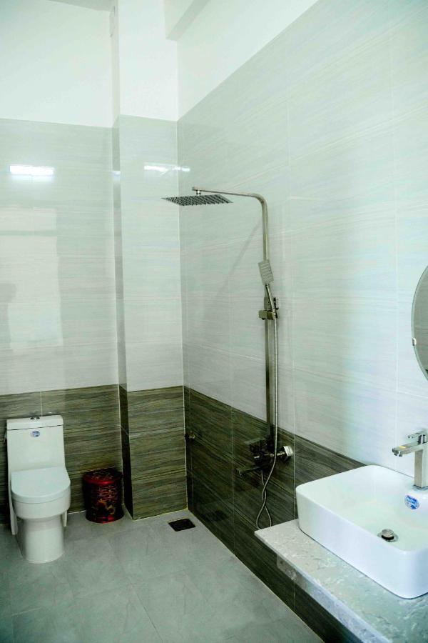 Chau Ngoc Vien Hotel - Bien My Khe - Quang Ngai Esterno foto